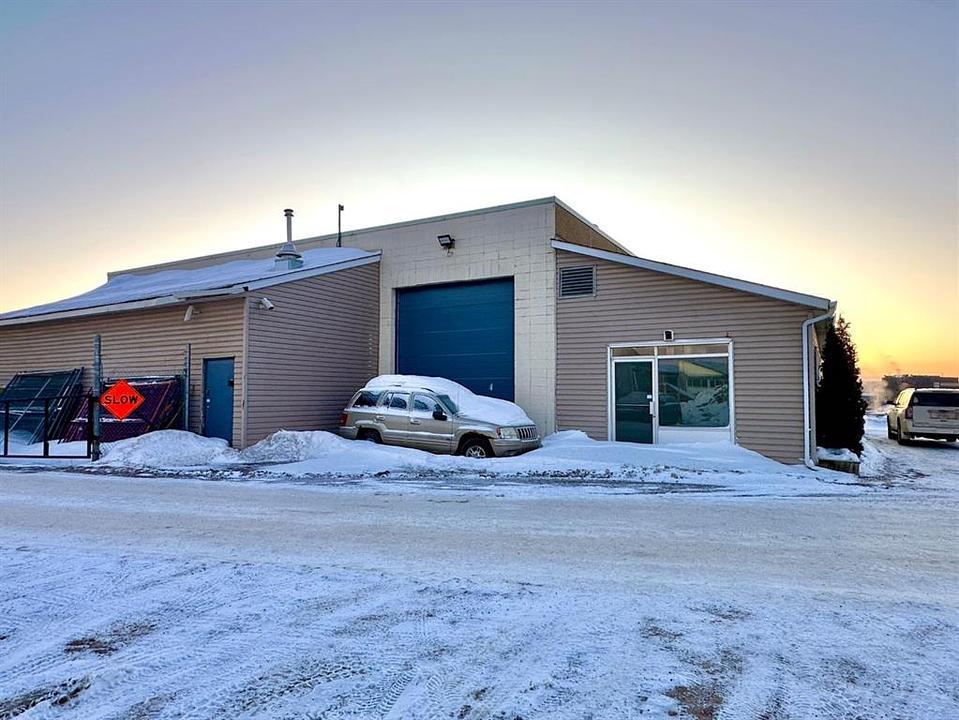 145 Macdonald Crescent, Fort McMurray, AB