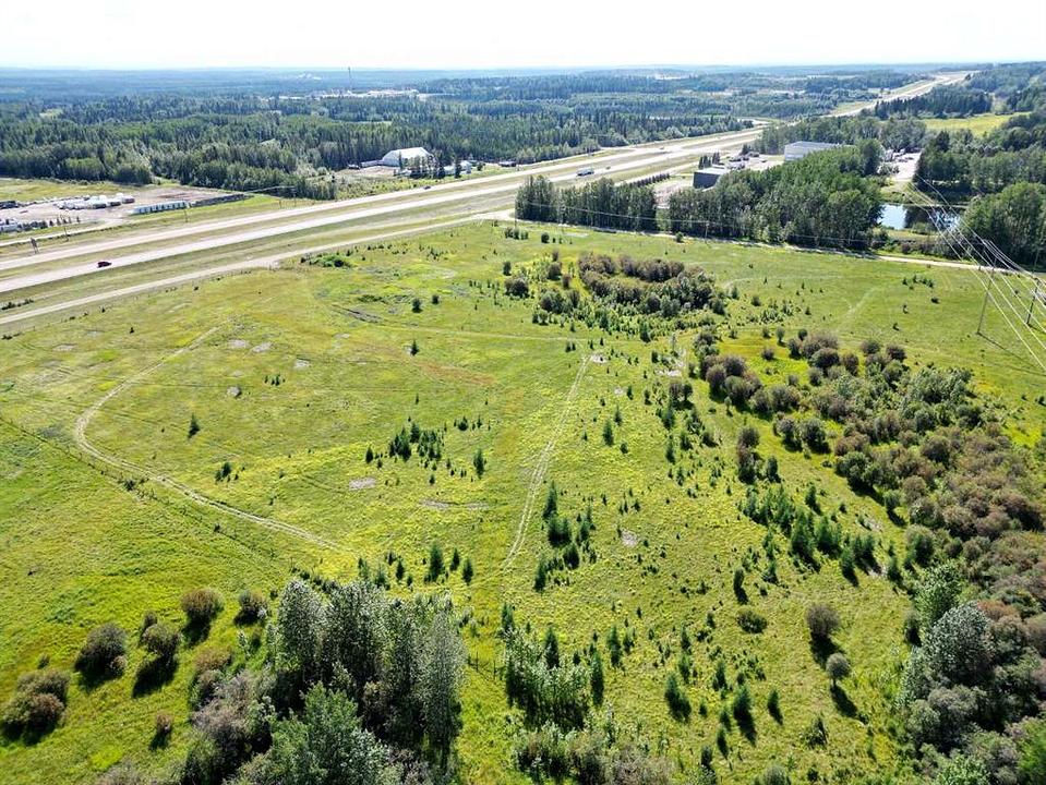 18032 Township Road 532A, YELLOWHEAD COUNTY, AB