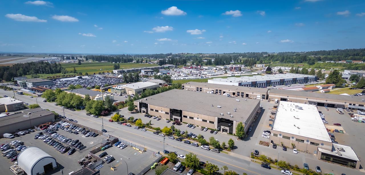 100 - 2195 Queen St, Abbotsford, BC