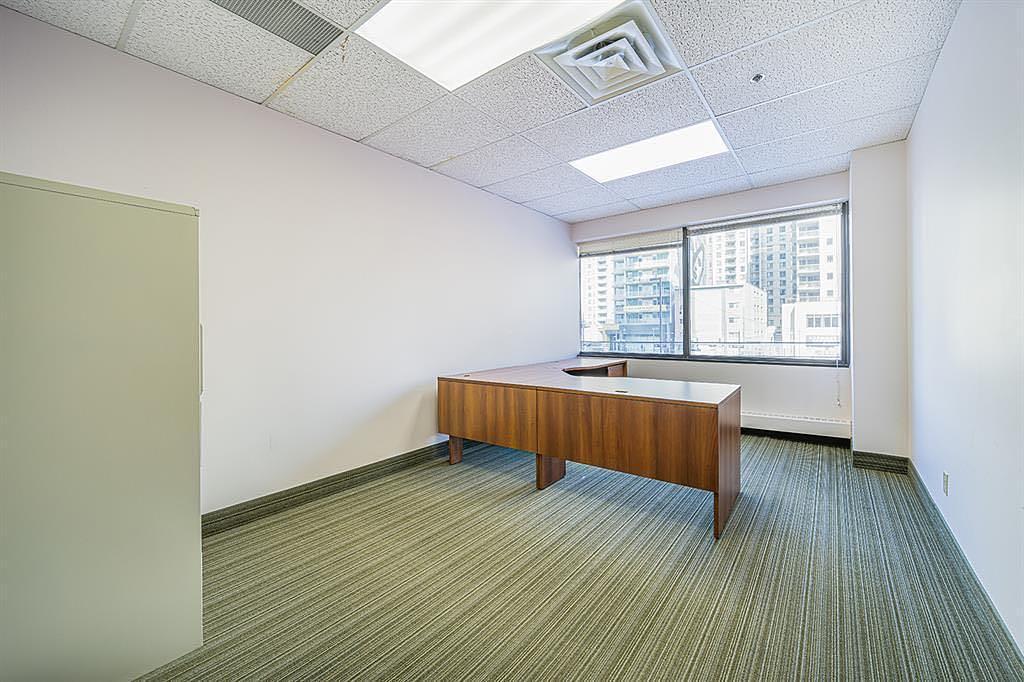 201 - 1100 8 Avenue Southwest, Calgary, AB