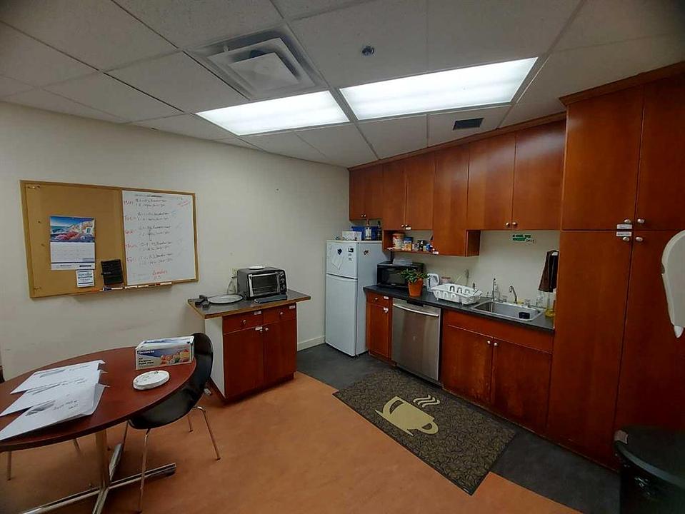 101 - 4320 50 Avenue, Red Deer, AB