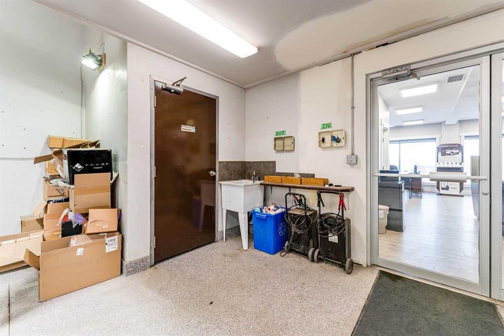 10 - 235105 Wrangler Drive, Rocky View County, AB
