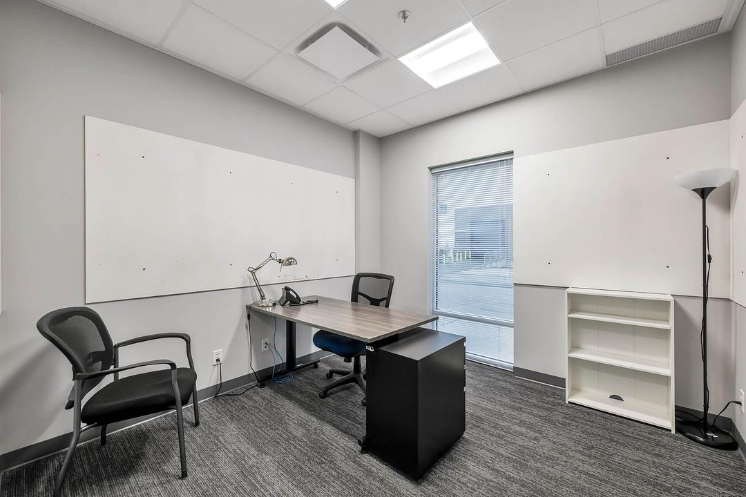 19055 Airport Way, Pitt Meadows, BC