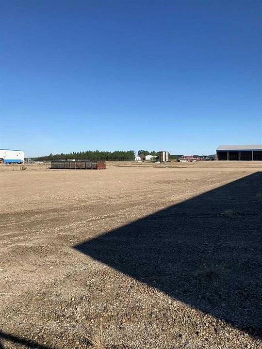 100 3 Street West, Beaverlodge, AB
