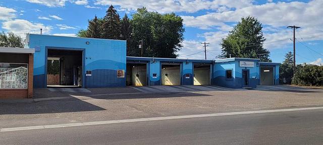 1280 4 Avenue Northeast, Medicine Hat, AB