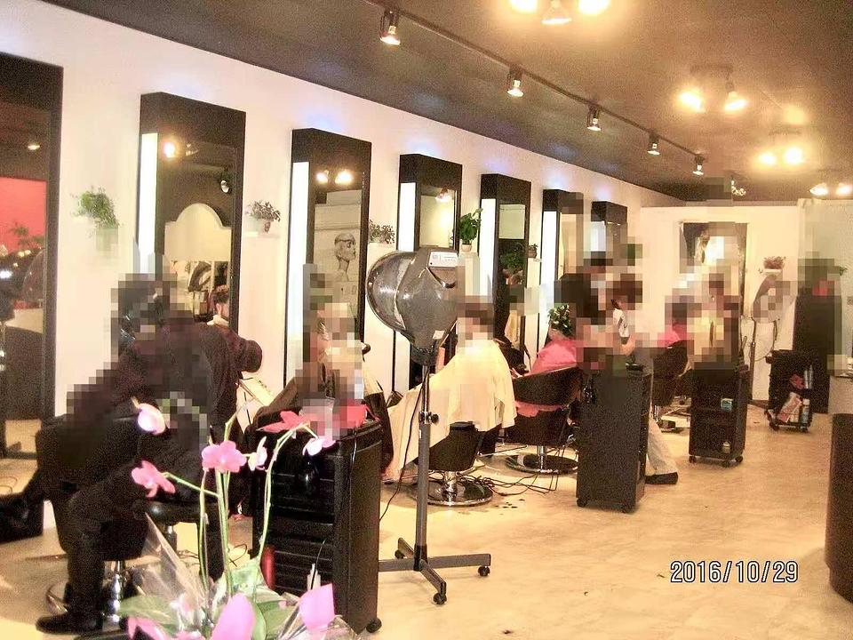 8538 Granville Street, Vancouver, BC