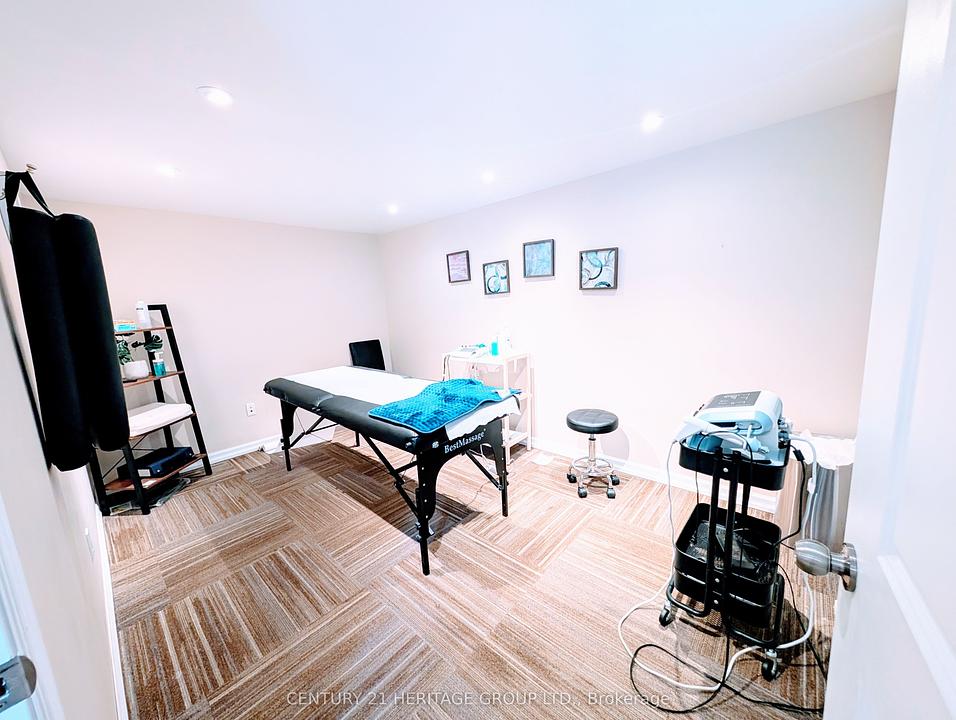 115 Sheppard Avenue West, Toronto, ON