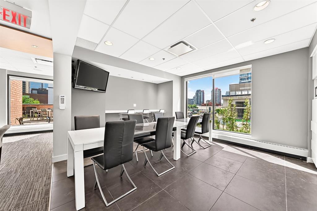 277 - 1100 8 Avenue Southwest, Calgary, AB