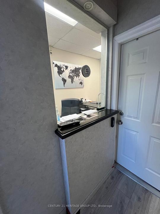 B23 - 7378 Yonge Street, Vaughan, ON