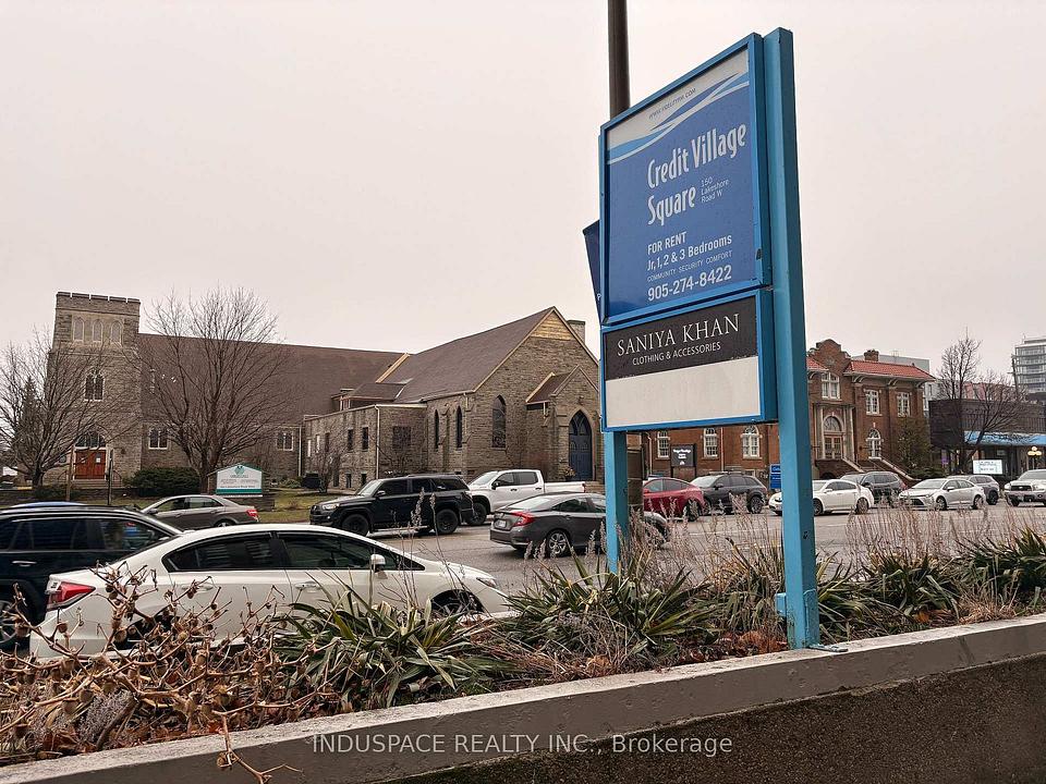 106 - 150 Lakeshore Road West, Mississauga, ON