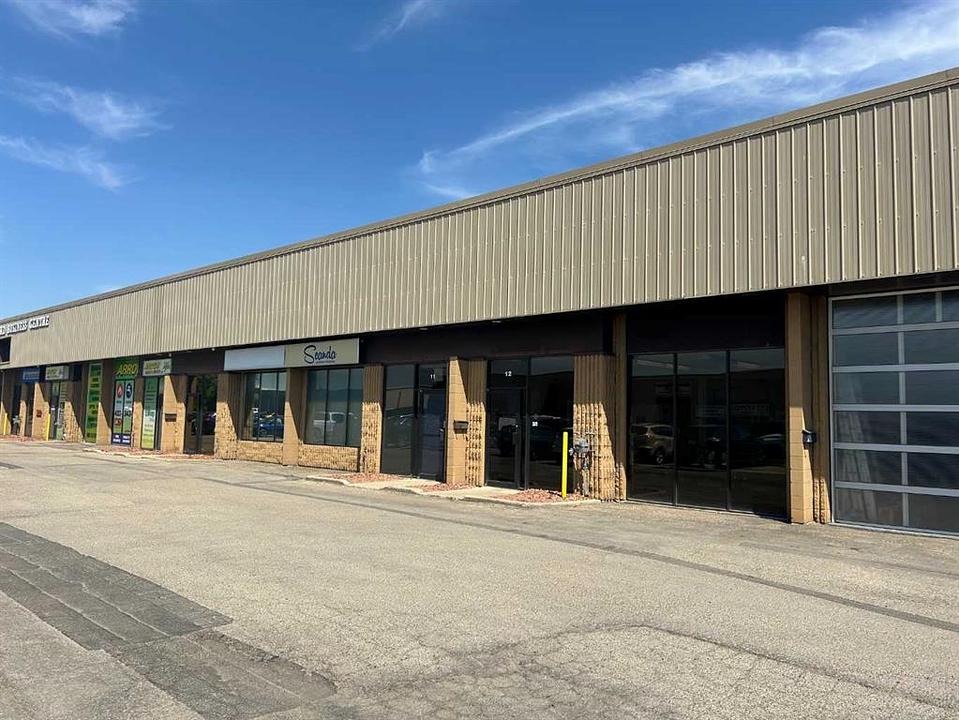 7875 48 Avenue, Red Deer, AB