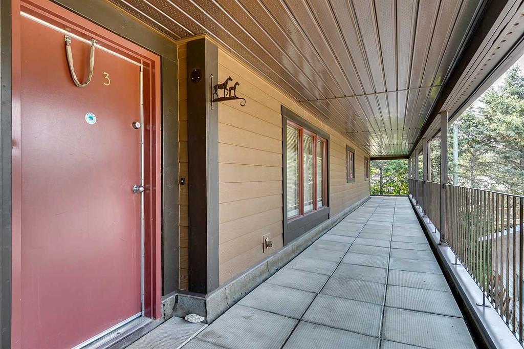 186007 Priddis Valley Road West, Priddis, AB