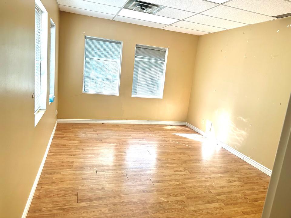 2350 Chemin Herron, Dorval, QC
