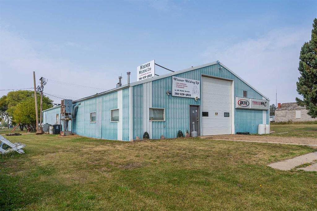 5002 50 Street, Strome, AB