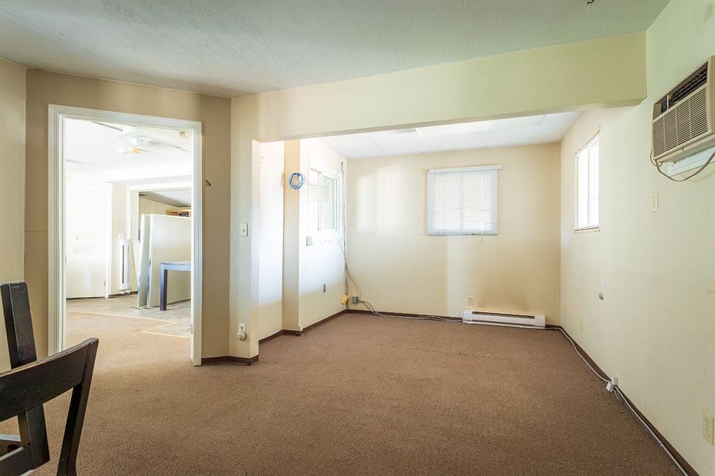 310 Williams Drive, Neilburg, SK