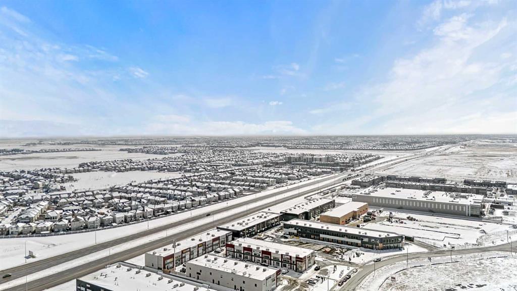 305 - 10960 42 Street Northeast, Calgary, AB