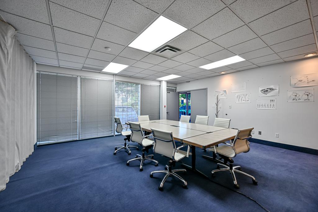 101 - 6554 176 Street, Surrey, BC