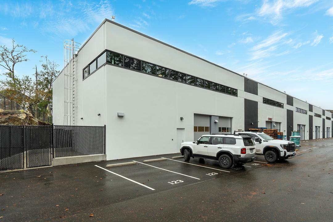103-109 - 834 McCallum Road, Victoria, BC