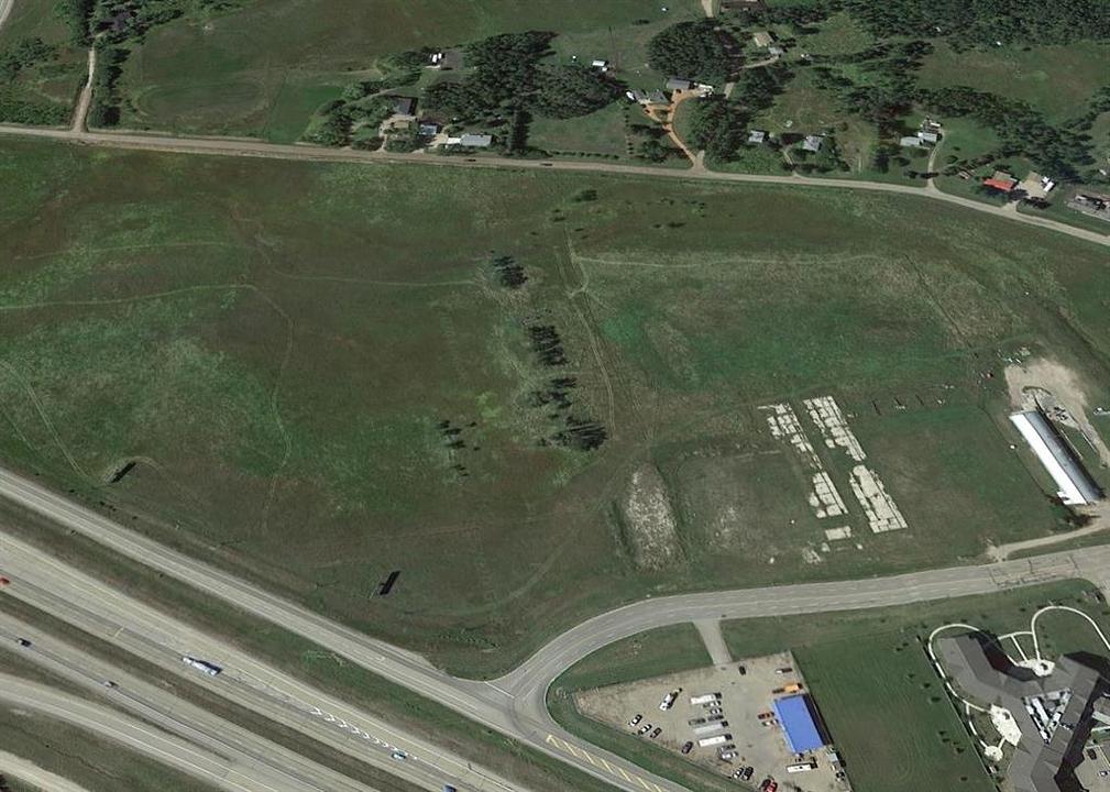5601 Woodland Road, Innisfail, AB