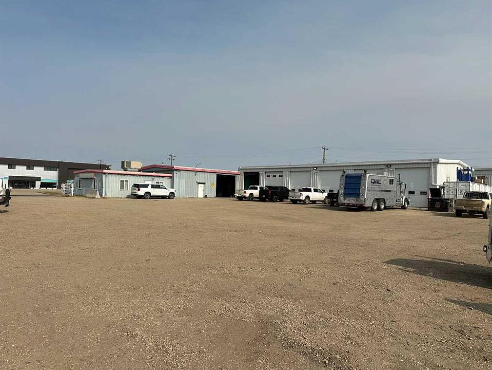 11101 97 Avenue, Grande Prairie, AB
