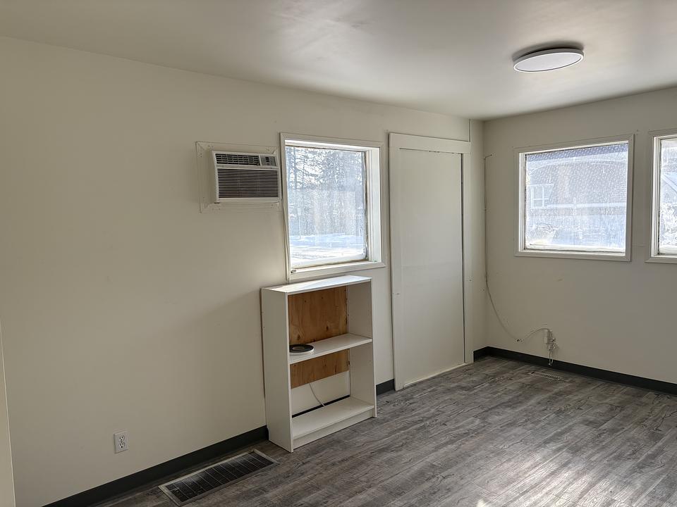 1 - 5501 45 Avenue, Red Deer, AB