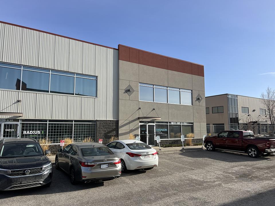 10672 46 Street Southeast, Calgary, AB