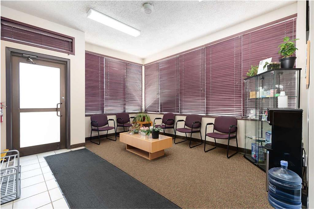 5120 50 Avenue, Olds, AB