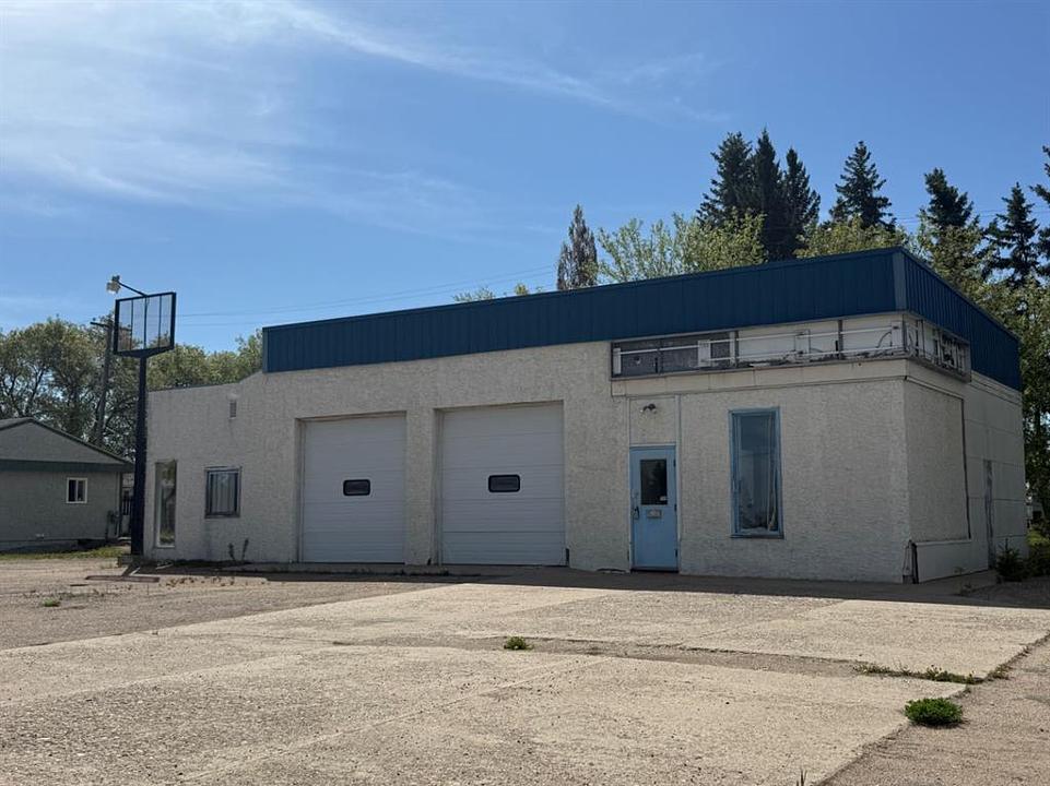 5413 College Drive, Vermilion, AB