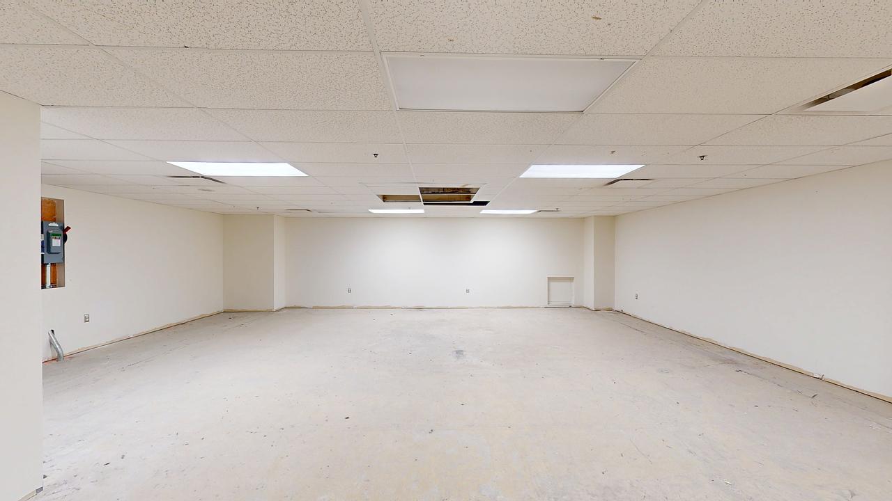 136 - 320 Queen Street, Ottawa, ON