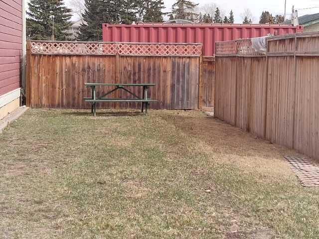 206 Government Road South, Diamond Valley, AB