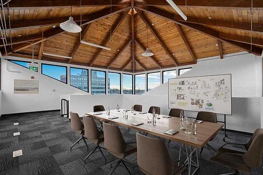 4515 Macleod Trail Southwest, Calgary, AB