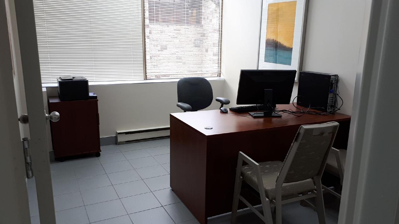 214 - 2338 Hurontario St, Mississauga, ON