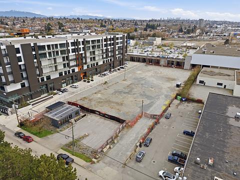 8252 Manitoba Street, Vancouver, BC