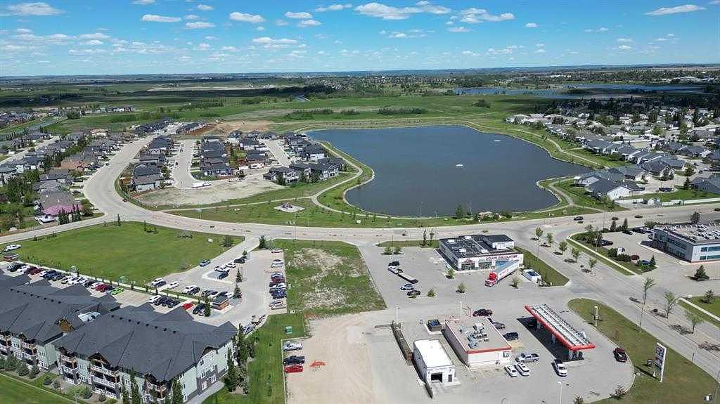 10 - 602 Westmount Road, Strathmore, AB