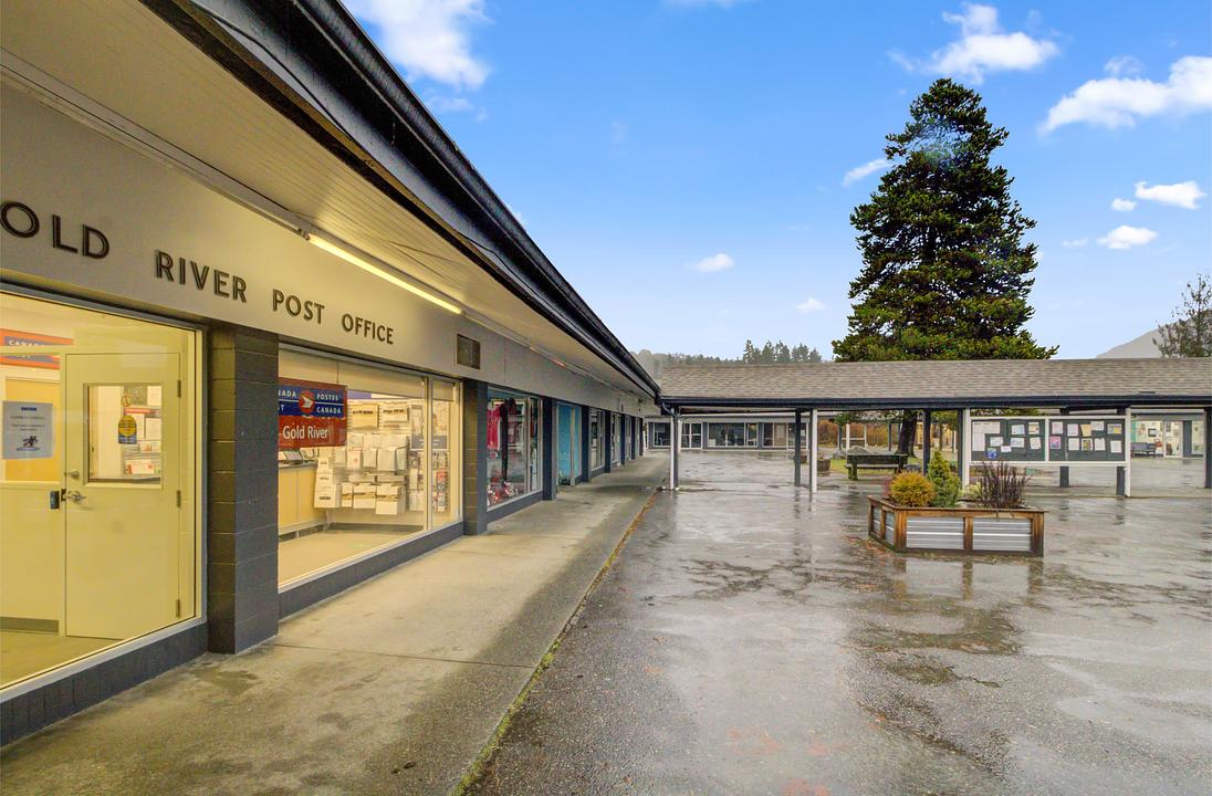 375 Nimpkish Dr, Gold River, BC