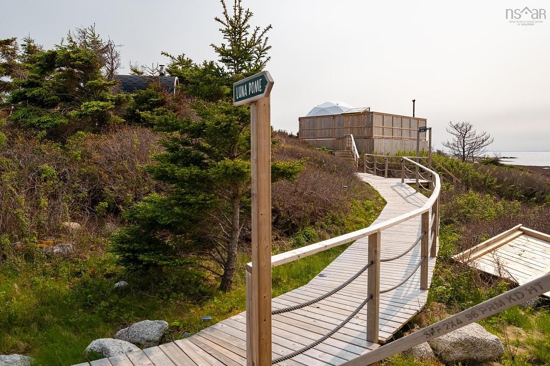 8 Simmons Island, West Dover, NS