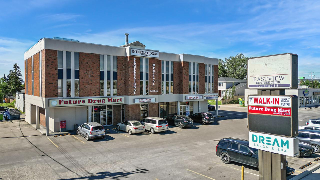 301 - 4015 17 Avenue Southeast, Calgary, AB