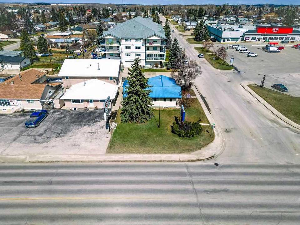 4530 54 Avenue, Olds, AB