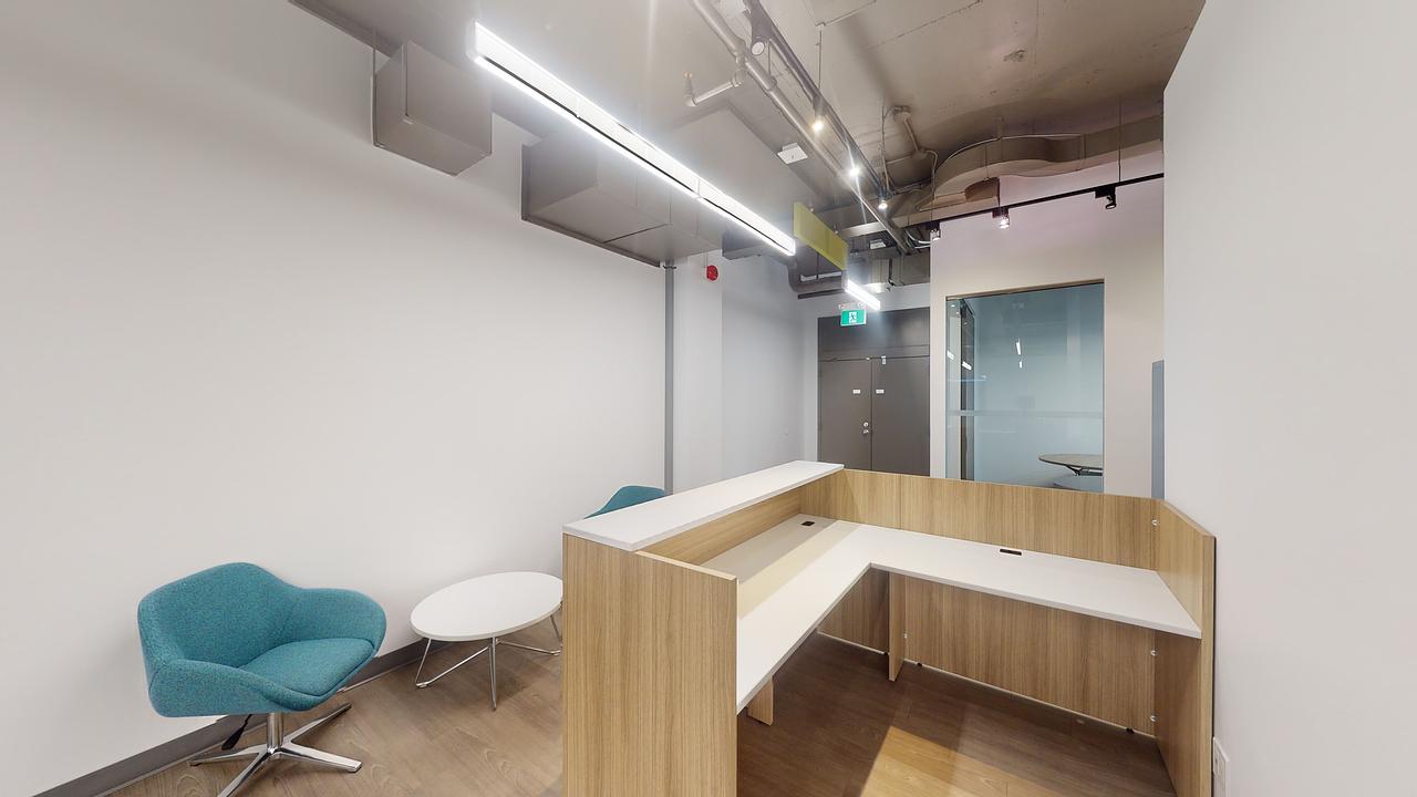 621 - 111 Peter Street, Toronto, ON