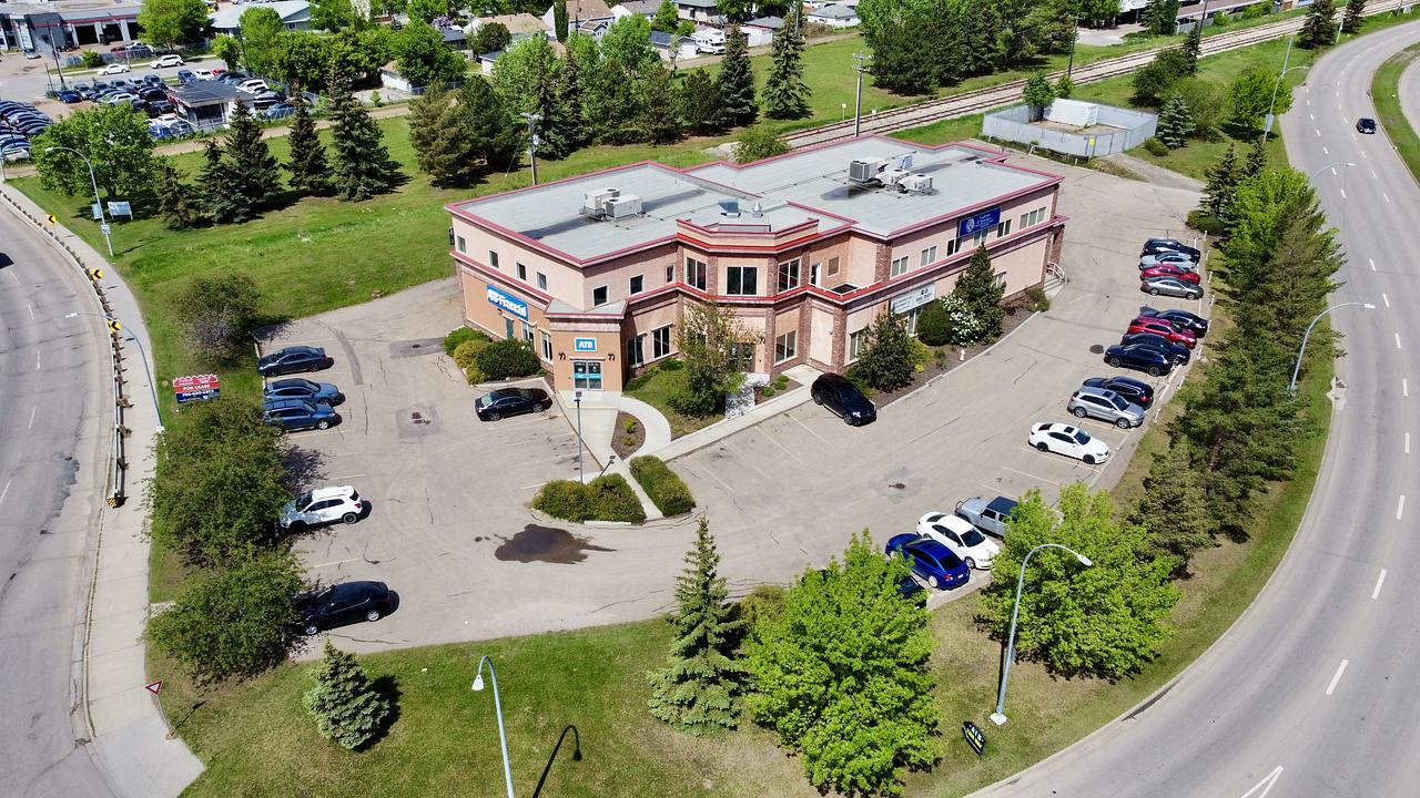 11816 121 Street Northwest, Edmonton, AB