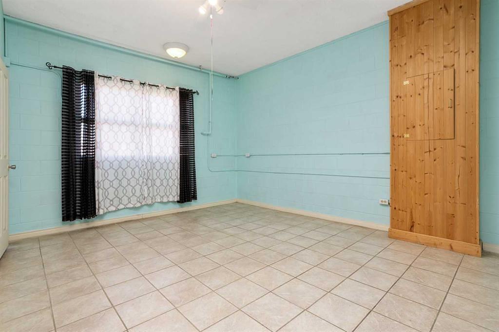 5038 49 Street, Daysland, AB