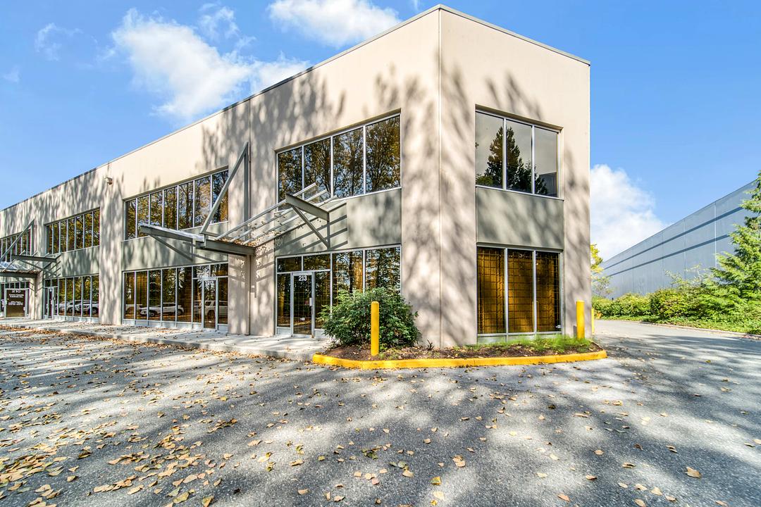 212/213 - 669 Ridley Place, Burnaby, BC