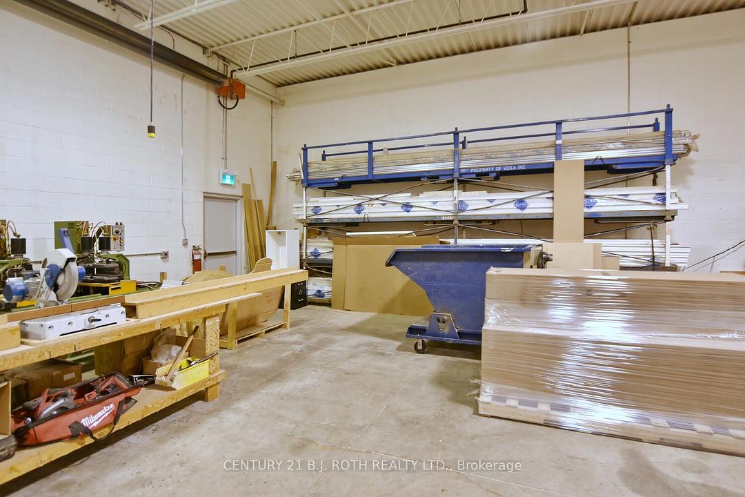 240 9th Avenue East, Owen Sound, ON