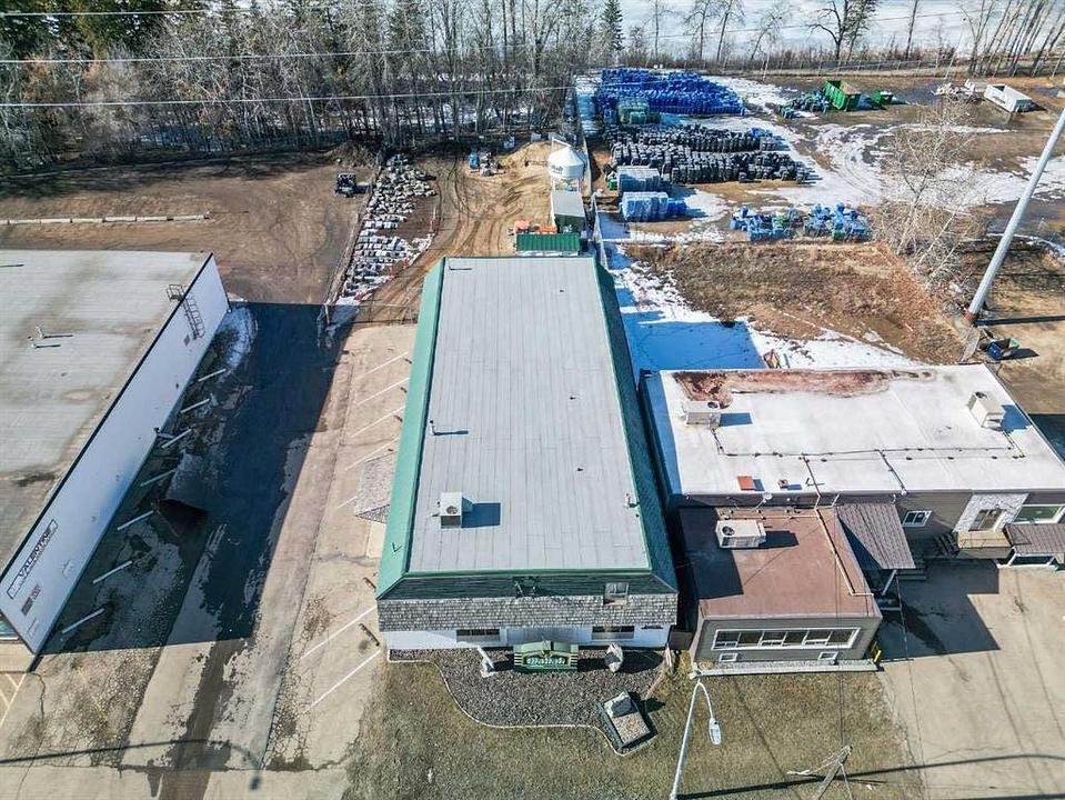 4948 54 Avenue, Red Deer, AB