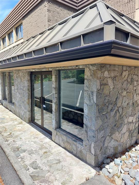 #120 - 4252 Commerce Circle, Victoria, BC