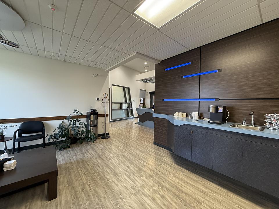 Building - 518 Laura Avenue, Red Deer County, AB