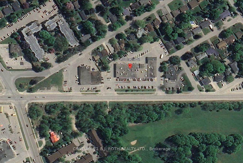 11 - 400 Laclie Street, Orillia, ON