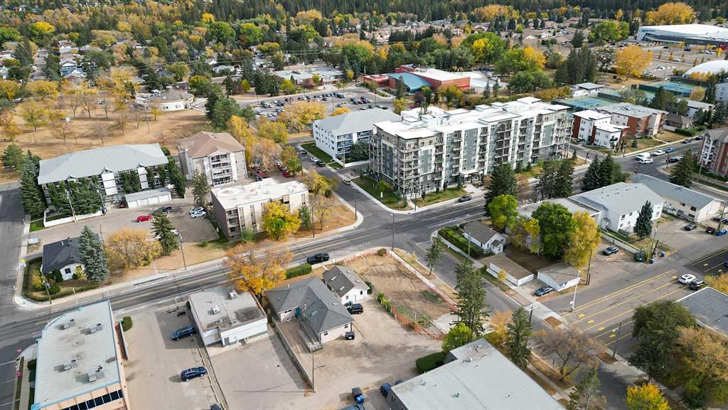 4610 48 Avenue, Red Deer, AB