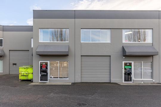 8484 162 St, Surrey, BC