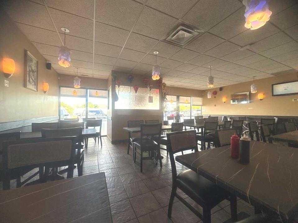 10 - 11225 30 Street Southwest, Calgary, AB